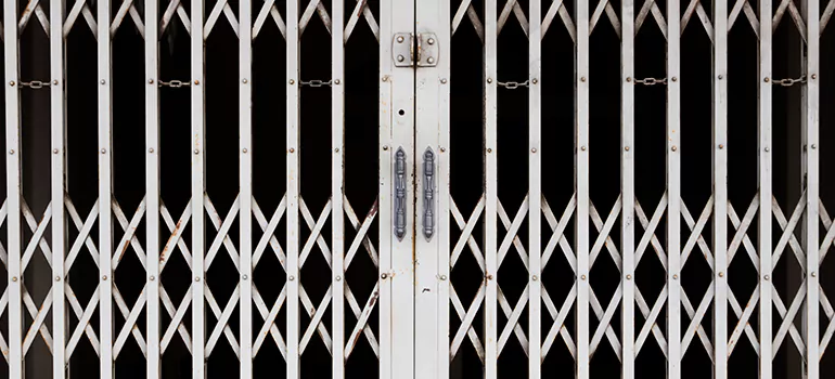 Steel Line Garage Door Repairs in Warrington, FL